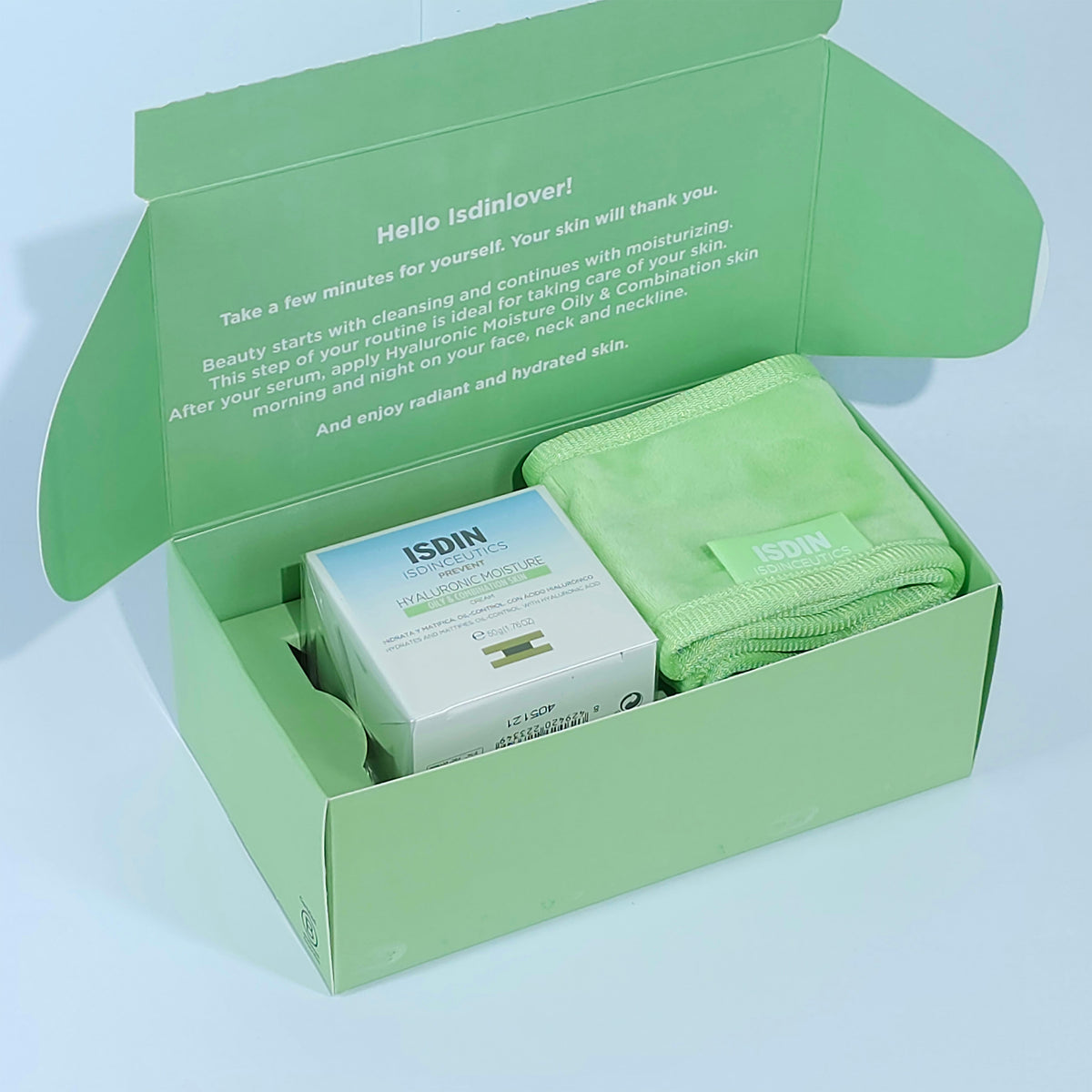 Green Box Hyaluronic Moisture for Oily Skin+ FREE Gift