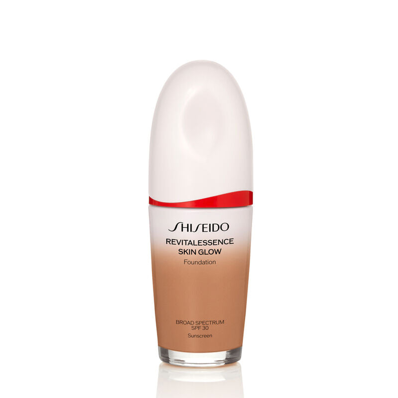 Revitalessence Skin Glow Foundation